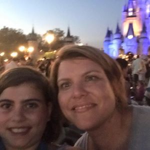 Meet your Posher, Andrea